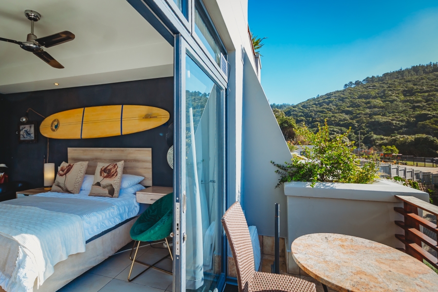 1 Bedroom Property for Sale in Herolds Bay Western Cape